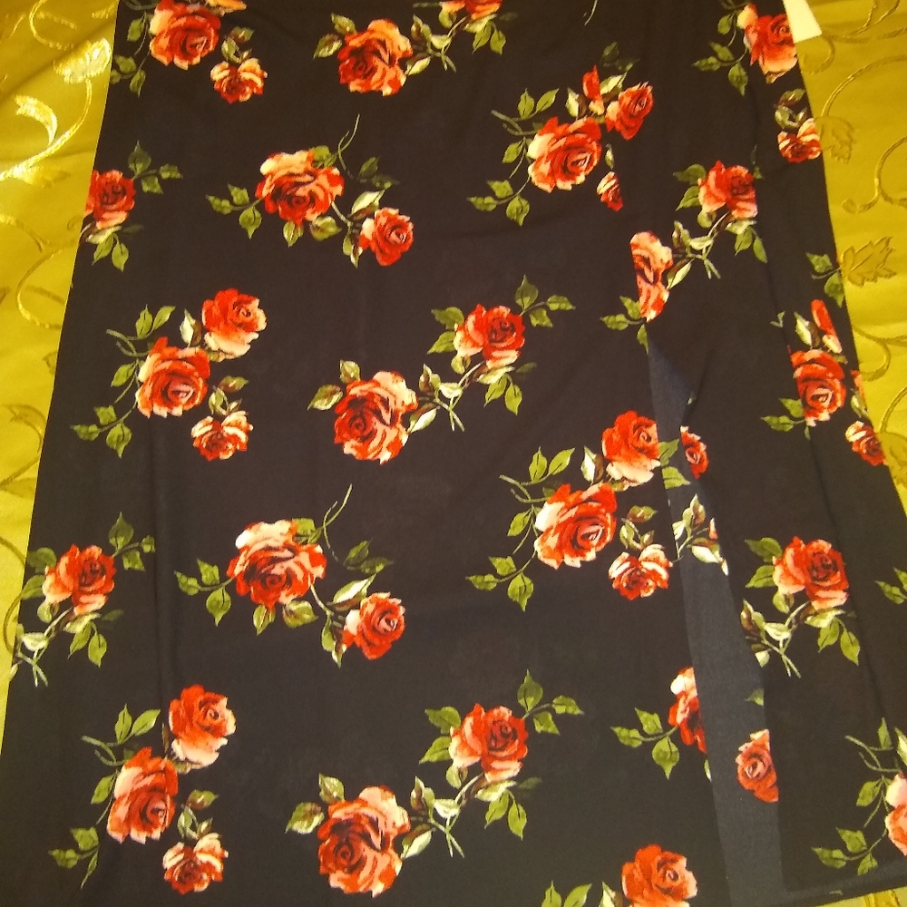 New Bp Claudia black and floral design skirt